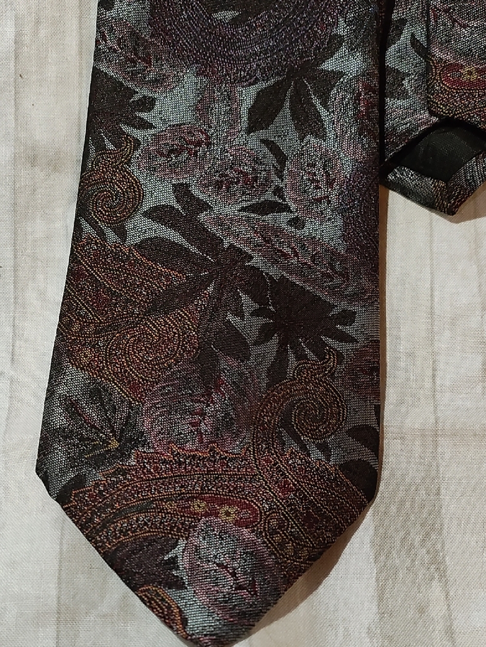 Vintage Dino Orsini Gray Paisley- Classic Dress Tie